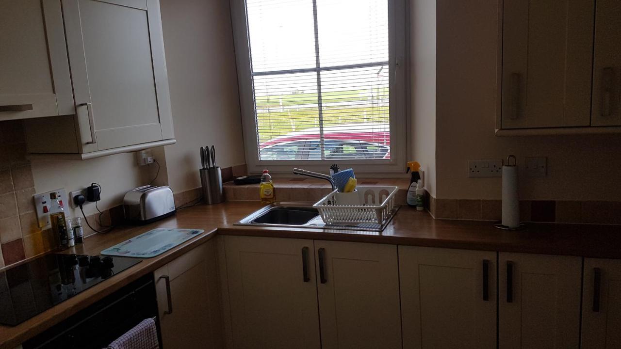 Modern 1 Bed Apartment Close To Campbeltown Exterior foto
